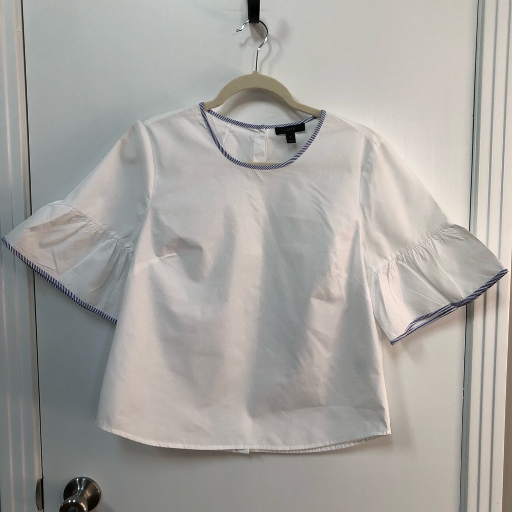 J.Crew white button back top tipped bell sleeve size 6 crew EUC cotton poplin - Picture 2 of 9